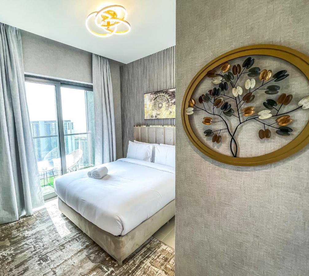 Stay By Latinem Luxury 2Br Holiday Home Cv B2513 Near Burj Khalifa Dubai Eksteriør bilde